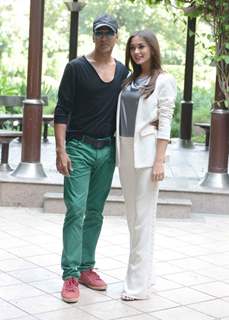 Amy Jackson and Akshay Kumar at the Press Meet of Singh is Bling in Delhi