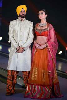 Akshay Kumar and Amy Jackson at the Bling Fashion Show