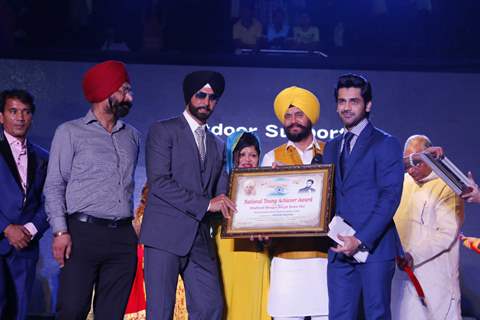 Singh is Bliing celebrates Bhagat Singh's birth anniversary