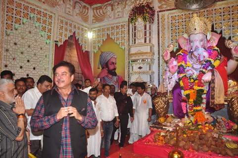 Shatrughan Sinha at Ganesh Puja