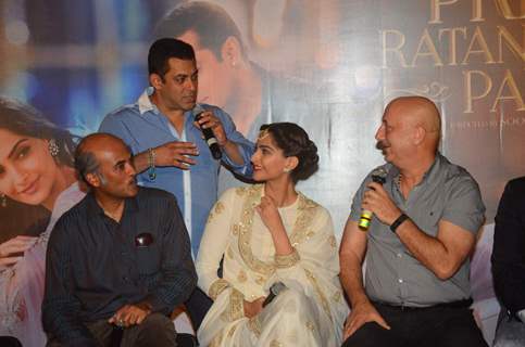 Team interaction at the Trailer Launch of Prem Ratan Dhan Payo