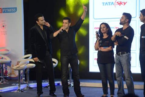 Salman Khan interacts with the audience at the Launch of Sunil Shetty's Fitness Channel