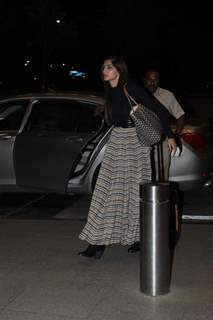 Sonam Kapoor was snapped at Airport