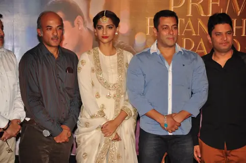 Team poses for the media at the Trailer Launch of Prem Ratan Dhan Payo