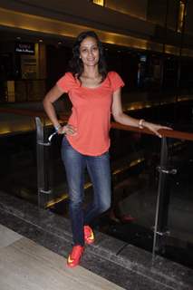 Jaswir Kaur poses for the media at Nitin Mirani's Live Act