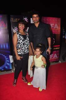 Shakti Anand with wife Sai Deodhar and daughter Nakshatra Anand at TIFA Awards