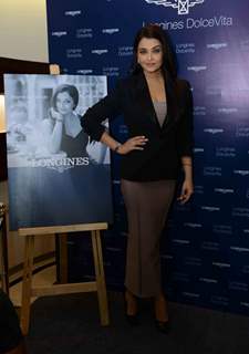 Aishwarya Rai Bachchan at Launch of Longines Store in Delhi