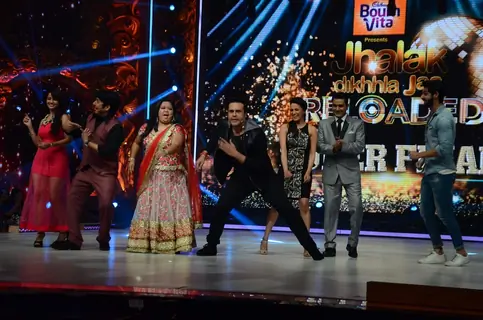 Krushna Abhishek and Bharti Singh On Set of Jhalak Dikhhla Jaa - Grand Finale