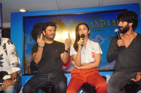 Cast of Shaandaar at Song Launch