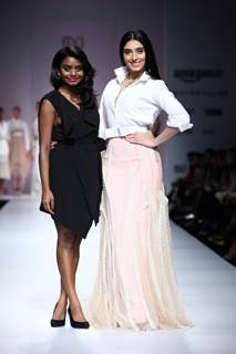 Pernia Qureshi Walks for Archan Rao at Amazon India Fashion Week Day 3