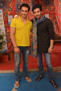 Kinshuk Mahajan and Rafi Malik on the Sets of Tere Sheher Mein