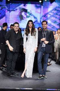 Athiya Shetty at Amazon India Fashion Week Day 4 and 5