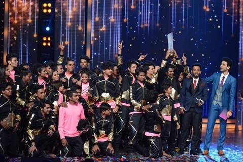 V Company Wins Dance Plus