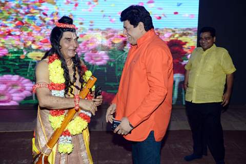 Asrani as Narayan With Gajendra Chauhan at Luv Kush - Ram Leela Rehearsals