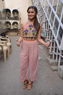 Alia Bhatt Snapped at Mehboob Studio