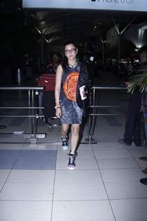 Shruti Haasan Snapped at Airport