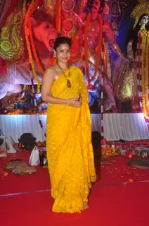 Sumona Chakravarti Snapped at Durga Pooja
