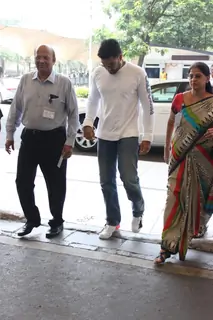 Abhishek Bachchan Snapped at Airport