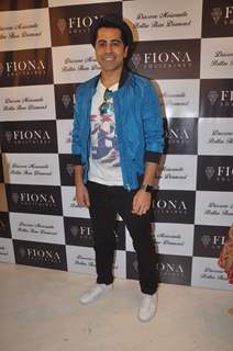 Gunjan Utreja at Launch of Fiona Solitaires Stores