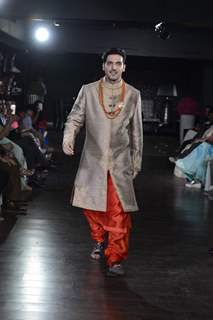 Zayed Khan Walks for Amy Billimoria Charity Show