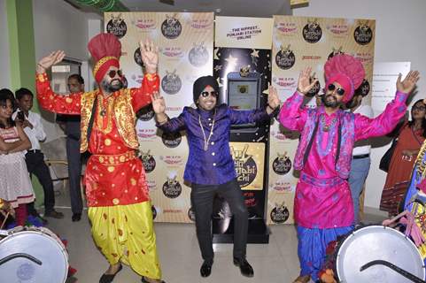 Mika Singh Dances at Launch of 'Yo Punjabi Mirchi' Radio Station