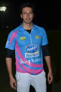 Rajneesh Duggal at Mumbai Heroes Corporate Cricket Match
