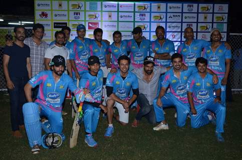 Celebs at Mumbai Heroes Corporate Cricket Match