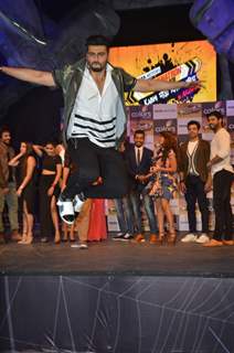 Arjun Kapoor performs a stunt at the Launch of Khatron Ke Khiladi 7