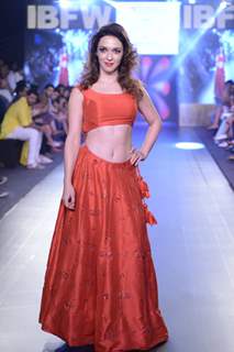 Nauheed Cyrusi Walks the Ramp at India Beach Fashion Week Day 3