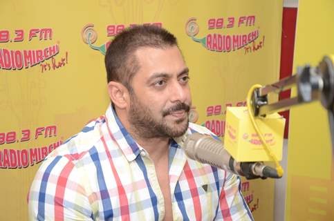 Salman Khan for Promotions of Prem Ratan Dhan Payo at Radio Mirchi