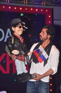 A fan Gifted Shah Rukh Khan a doll on His 50th Birthday