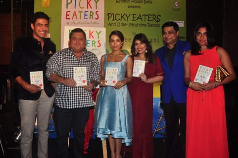 Malaika Arora, Ranveer Brar and Kunal Vijaykar at Launch of Rakhee Vaswani's Book 'Picky Eaters'