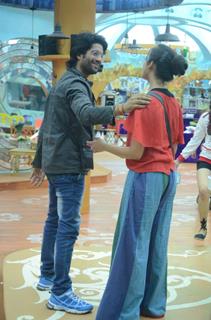 Bigg Boss Nau 9: Day 25 - Puneet Vashishta and Digangana Suryavanshi