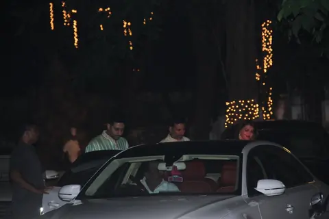 Aishwarya Rai and Abhishek Bachchan at Akshay Kumar's Diwali Bash