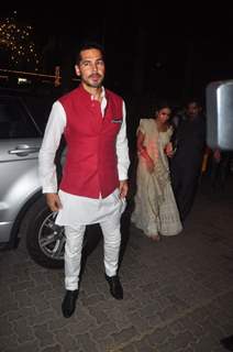 Dino Morea at Big B's Diwali Bash