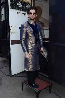 Neil Nitin Mukesh at Diwali Celebration of PRDP Team with 'Dharavi Rocks' Band