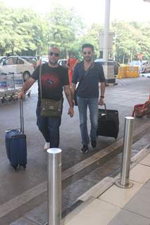 Vishal Dadlani and Shekhar Ravjiani  Snapped at Airport