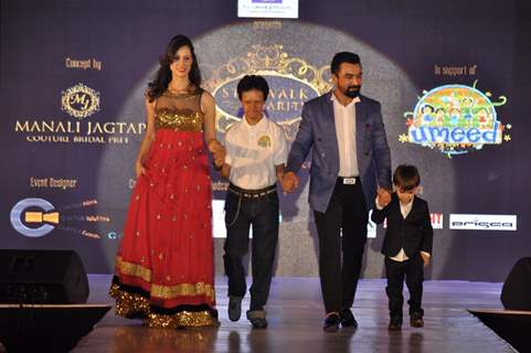 Ajaz Khan at Manali Jagtap's Fashion Show