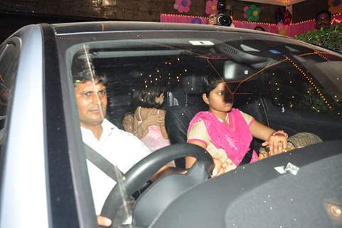 Aaradhya Snapped with Aishwarya Rai Bachchan at Birthday Bash