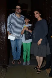 Sonali Bendre with her Husband and Kid at Aaradhya Bachchan's Birthday Bash