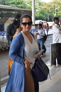 Sania Mirza Snapped at Airport