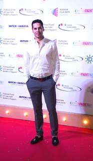 Dino Morea at Inaugration of 'Russian Film Days'