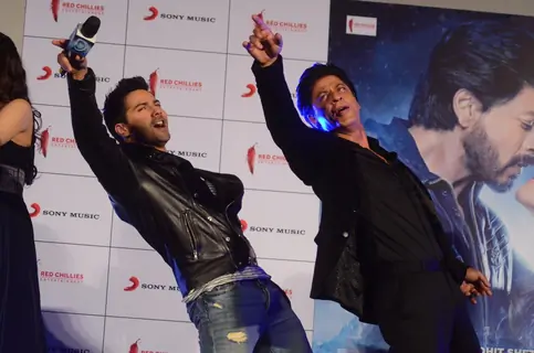 Varun Dhawan and SRK shaking a leg at Song Launch of 'Dilwale'