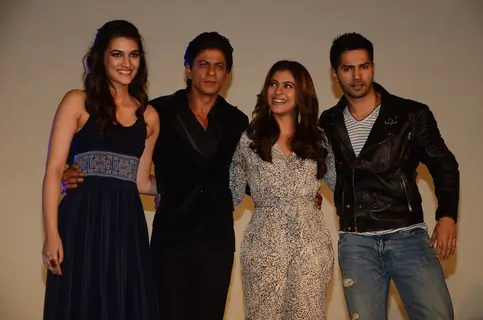 Kriti Sanon, SRK, Kajol, Varun Dhawan at Song Launch of 'Dilwale'