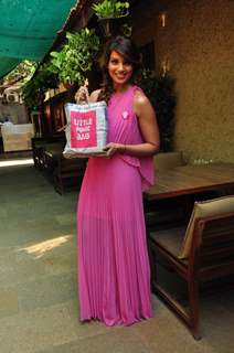 Bipasha Basu at Pinkathon Press Meet