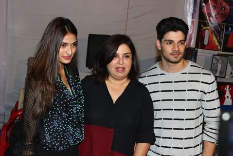 Athiya Shetty, Farah Khan and Sooraj Pancholi at 'Adoptathon' Campaign for Pet Adoption