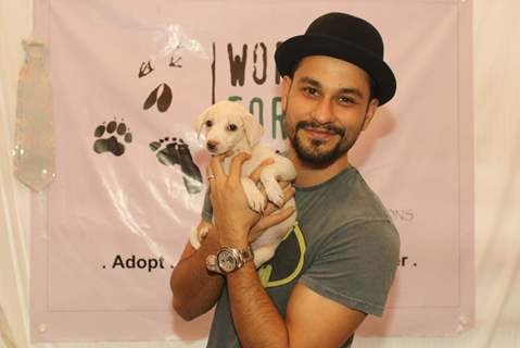 Kunal Khemu Promotes 'Adoptathon' Campaign for Pet Adoption