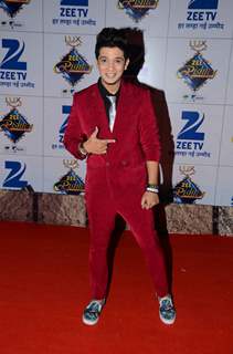 Mudassar Khan at Zee Rishtey Awards 2015