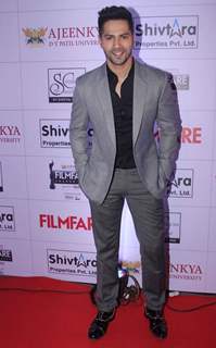 Varun Dhawan at Filmfare Awards - Marathi 2015