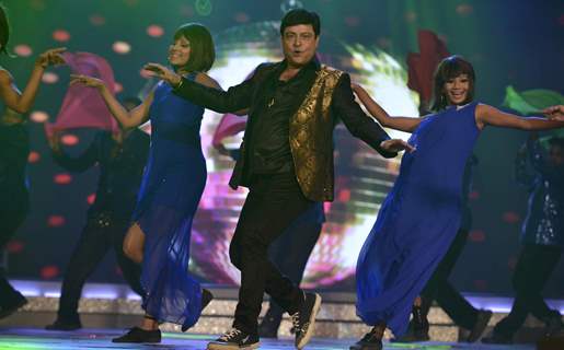 Sachin Pilgaonkar Performs at Filmfare Awards - Marathi 2015